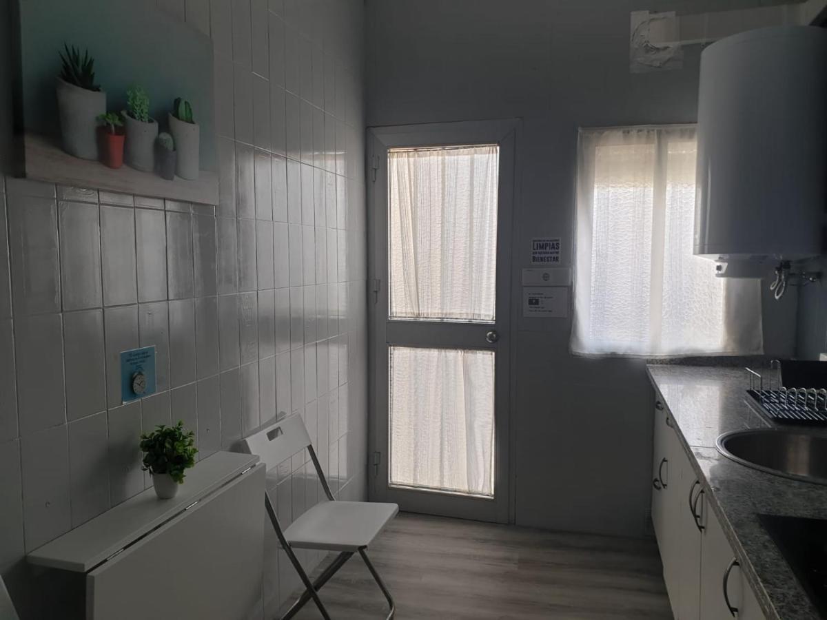 Apartamento Ana Maria San Juan Del Puerto Exterior photo